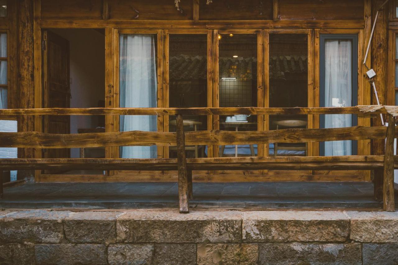 Yan Qi Si He Homestay Kunming Exterior foto